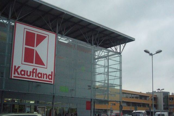 /uploads/posts/02799b4c39cfc341231f6b0fea692f2da5b35ca6/images/Kaufland_Vypich_expanze.png