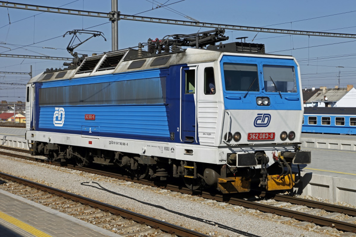 /uploads/posts/0f3f314cb4b8c6e95e11bd7df8cde80ad8078ded/images/train2.png