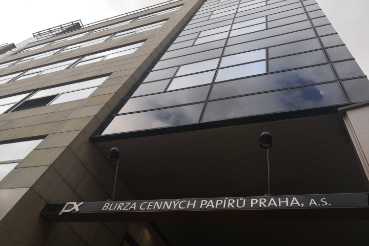 /uploads/posts/14a58fc6b001c6e0369ab2c23aeaed69494c9b05/images/PragueStockExchange.png
