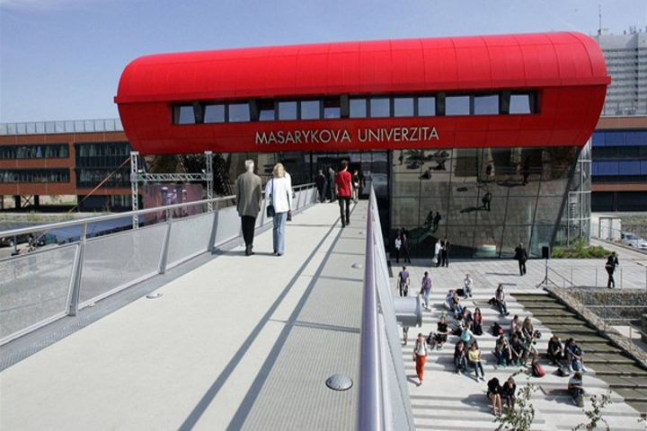 /uploads/posts/3cd6665e6eb26ae7345e28d6fd7a11381d660e1e/images/Masarykova_univerzita_Brno.png
