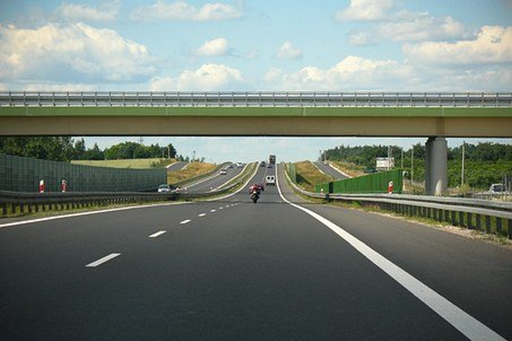 /uploads/posts/5665ca9dc22e6f2cceb451c7a8fa18d0e1916566/images/motocyklista-1265506__340.png