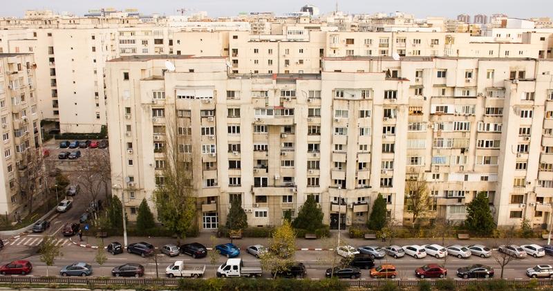 /uploads/posts/94f82c5a731c06ab1dc55a179d6566abf7b6fc81/images/Preturile-apartamentelor-au-mai-scazut-in-aprilie-vezi-evolutia-pe-orase.jpg