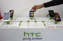 /uploads/posts/9c02f672c74fdf6bef8a358238a7d490168e2fb1/thumbnails/HTC_service_center.png