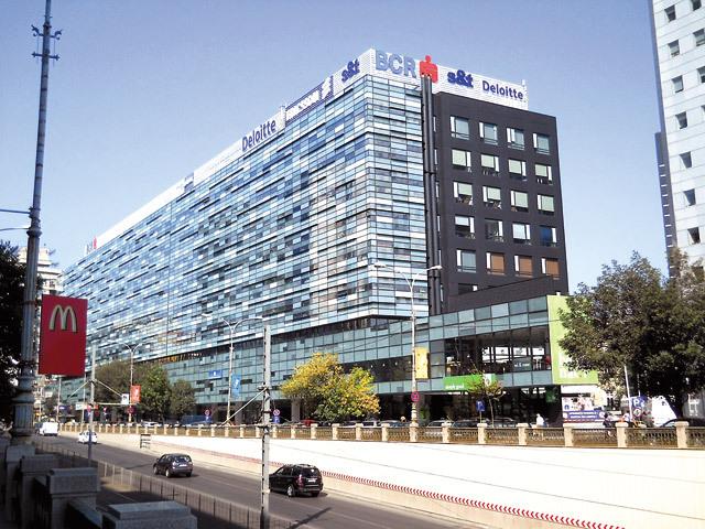 /uploads/posts/b800e889cd1859257b09f5af57a9c8884b374545/images/7-america-house-nou.jpg