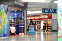/uploads/posts/eef17af7749de2a8606131b9cf26c008b3c2f980/thumbnails/Airport_shopping.png
