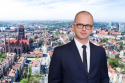 /uploads/posts/fc6ce034a339cef92bdab5a9913eb5704e61c5c9/thumbnails/Michal-Rafalowicz_Gdansk.png